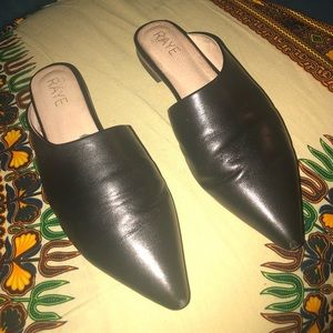 Black Leather Low Heel Mule